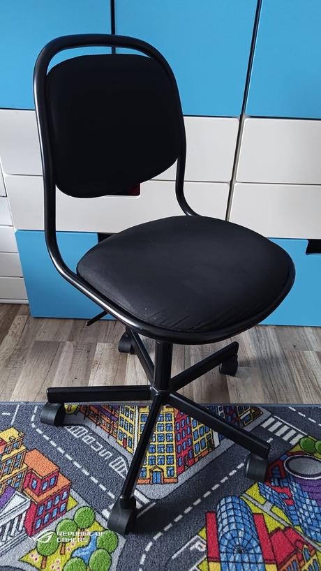 Dětská otočná židle, 