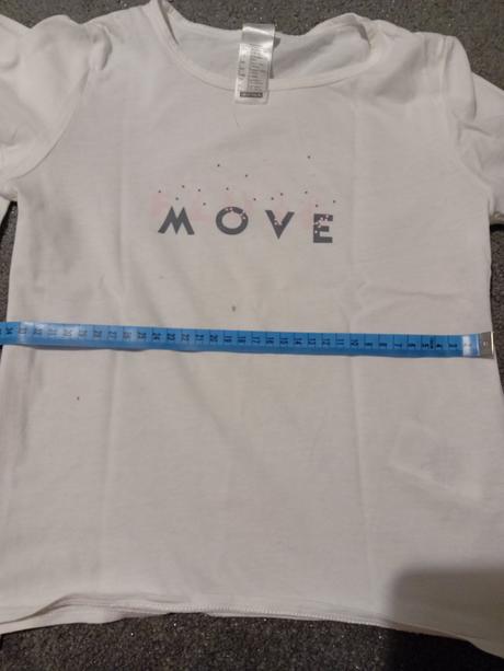 2 x bílé triko move, 128