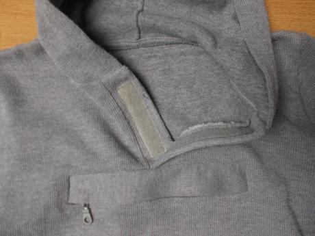 Šedá mikina s kapucí, 128