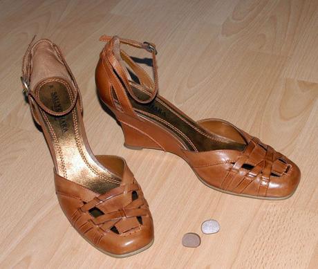 Letní sandály na podpatku v odstínu oříškově hnědé, 39