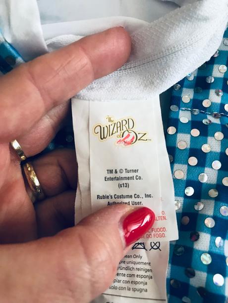 An5/ kostým dorotka ze země oz - v.cca 3/4 roky, 