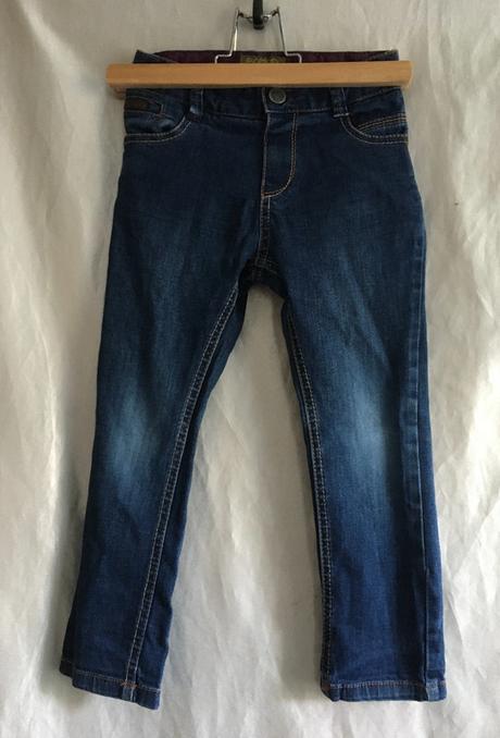Vel. 110 modré elastické džíny, 110