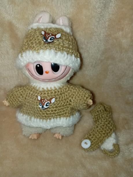 Zimní soupravička pro labubu,