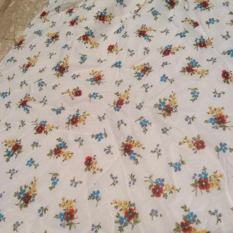 Lehoučké letní šaty, 110