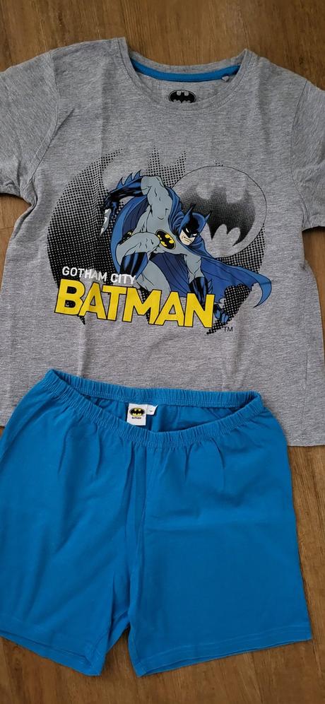 3x krátké pyžamo mickey, cars, batman vel. 134/140, c&a,134
