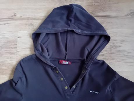 Tričko s kapucí, 38