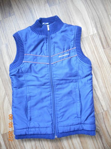 Dívčí vesta, diadora,122