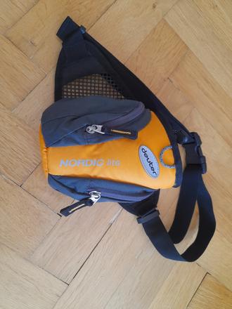 Ledvinka/taštička na láhev zn.deuther, 