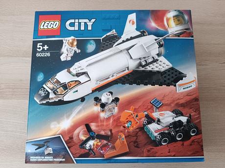 Lego city 60226 raketoplán zkoumající mars,