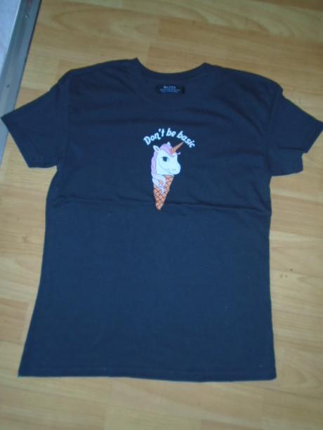 Tričko unicorn vel xs, bershka,xs