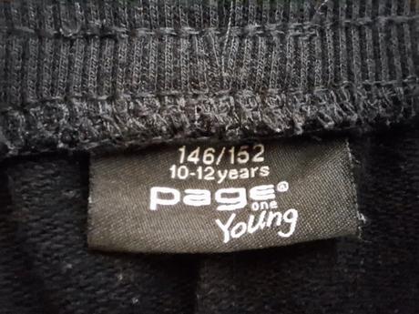 Tepláky, chapter young,152