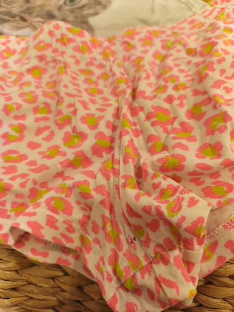 Leopardí pyžamo h&m 122/128, h&m,128