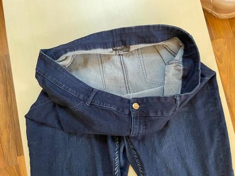 Džínové kraťasy, vel 56/28 tedy cca 8xl, možná něc, esmara,56