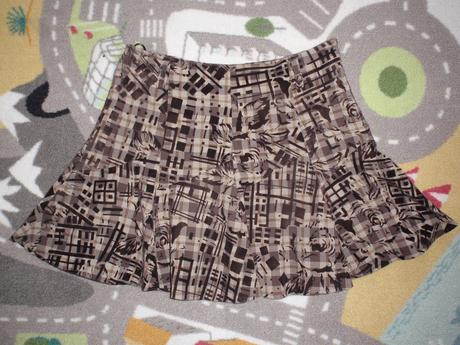 Sukně-sukýnka vel. m-l, m