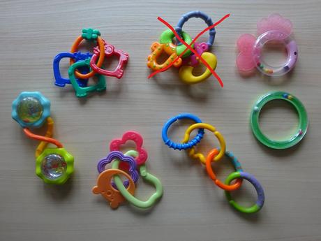 5x kousátko, chrastítko, 