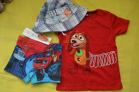 Letní set na tři roky,plavky,tričko,klobouček, nickelodeon,104