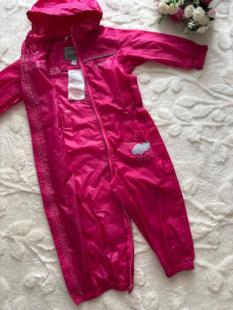 Overal jaro/podzim - v.18/24 měs., 92