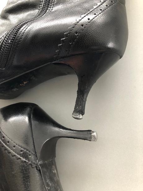 Stylové černá kůže špička sexy kozačky 36 mašle, baťa,36