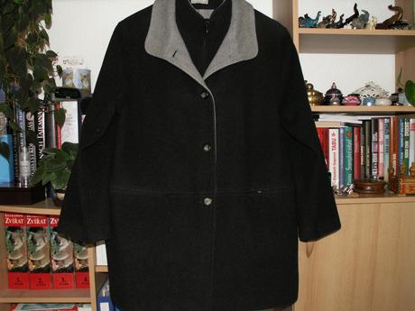 Kabát, 44