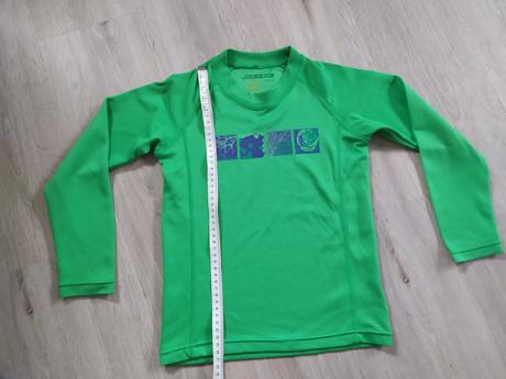 Zelené tričko vel.128/134, 128