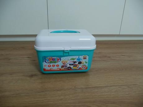 Cukrárna v kufříku,