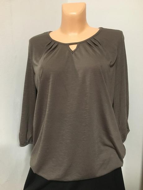 Vel. m khakihnědá halenka, m