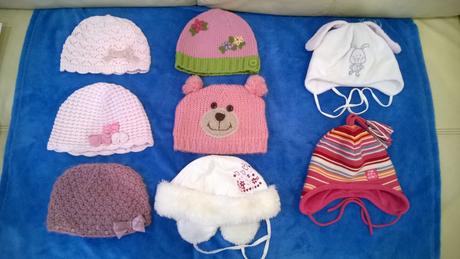 7 x čepice/ čepička 9m-3roky, 50kč/ks, 86