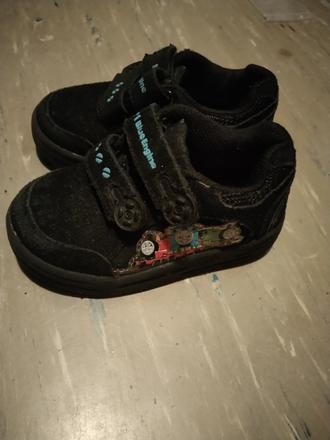 Tenisky s mašinkou tomáš, disney,23