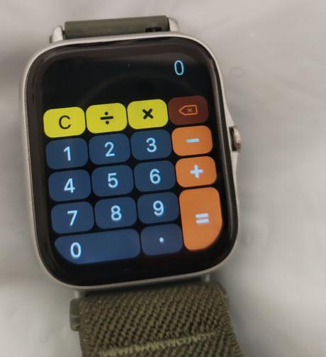 Chytré hodinky minimálně použité, 