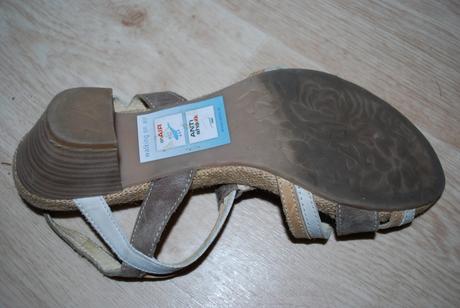 Kožené sandály sandálky caprice, 38