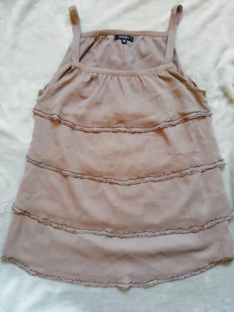 Hnědý top, zn amisu , vel s, amisu,s