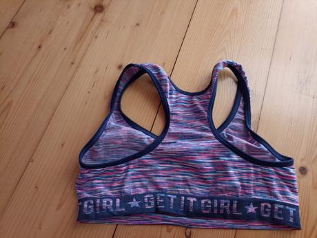 Dětská podprsenka, 134