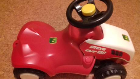 Odrážedlo - traktor,