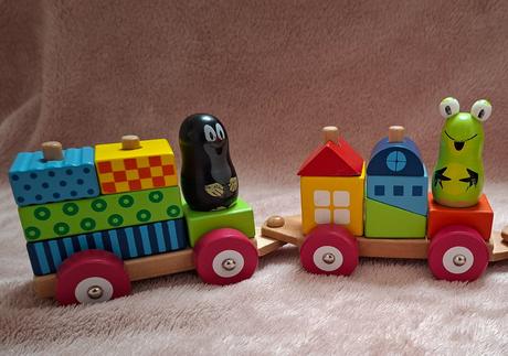 Dřevěný vláček krteček+ žabka, 