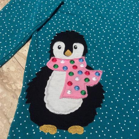 Puntíkaté šaty s tučňákem, 92