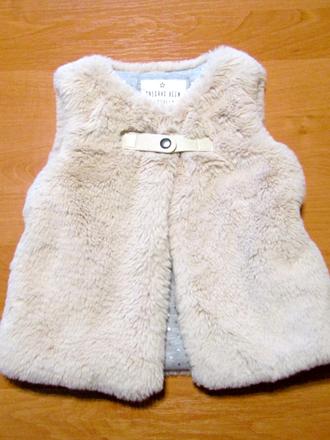 Krásná kožíšková vestička vel 86-92 cm, 92