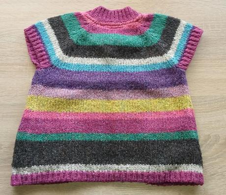 Pruhovaná vesta vel. 110, debenhams,110