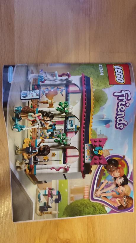 Lego friends andrea a její obchod s módními doplňk,