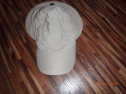 Kšiltovka s uv ochranou, quechua,104