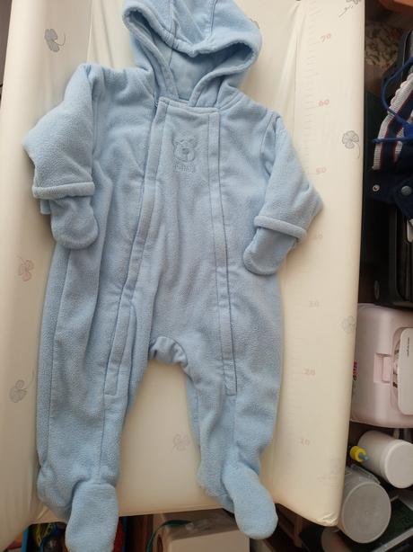 Overal, early days,68