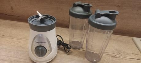 Mixér na výrobu smothie zn. morphy richards, 