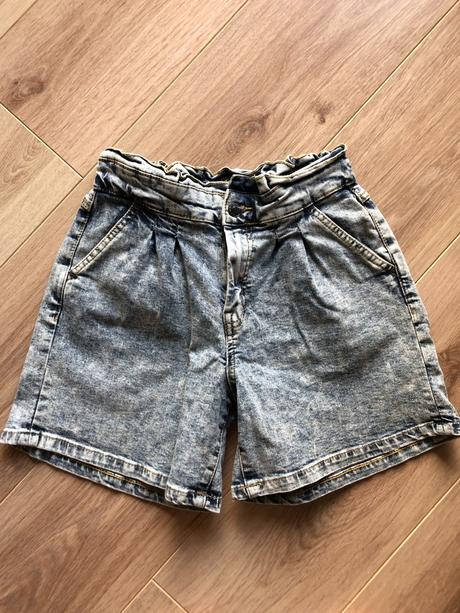 Kraťasy, velikost 146, sinsay,146