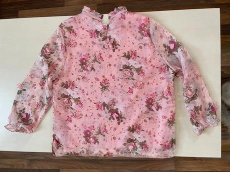 Růžičková romantická halenka, vel 2xl, ale menší c, l