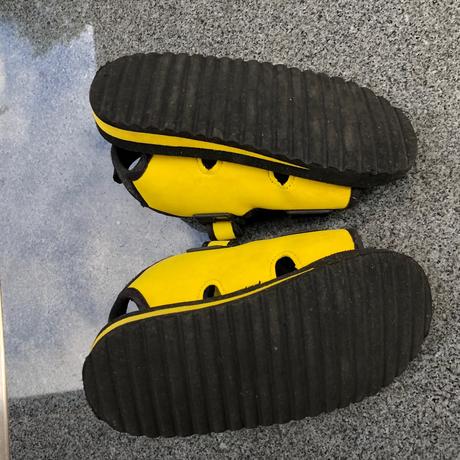 Zlute boty do vody 26, 26