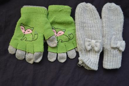 2x rukavice v.110-116, 110