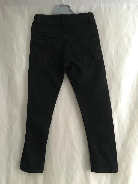 Vel. 116 černé skinny, 116