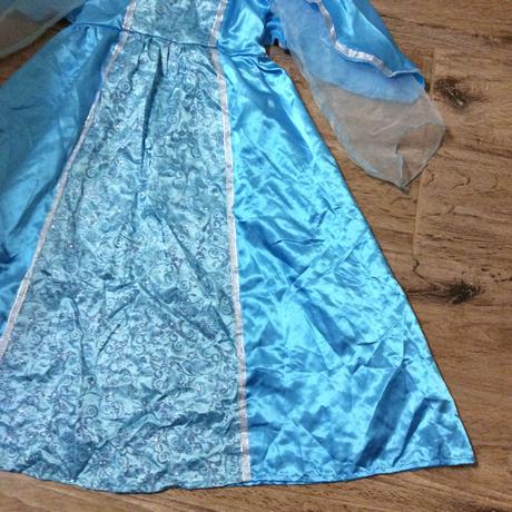 Kostým ,,princezna" v. 5/7 let,