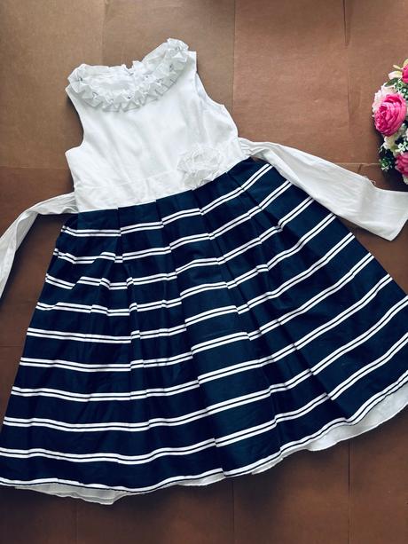 Ob/ šaty společenské - v.116, 116