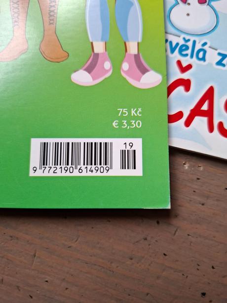 Papírové panenky/ oblékání, skládanky, 