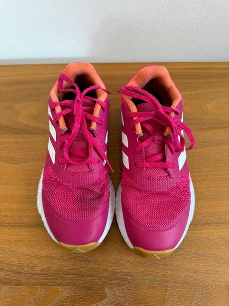 Tenisky adidas - sálovky, adidas,36